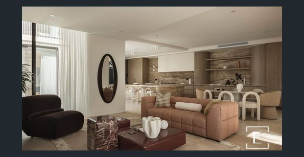 Art Meets Architecture – Designer Residence in Forest Lodge - Photo 1