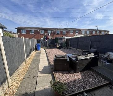 2 bedroom terraced house to rent - Photo 6