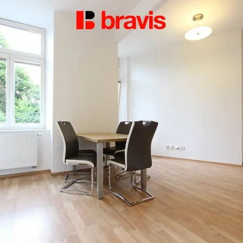 Pronájem bytu 3+1 po kompletní rekonstrukci s balkonem, Brno – Černá Pole, ul. Kunzova - Photo 1