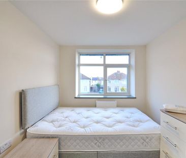 6 bedroom end of terrace house to rent - Photo 4