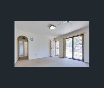 3-BEDROOM HOUSE IN RUNCORN!! - Photo 5