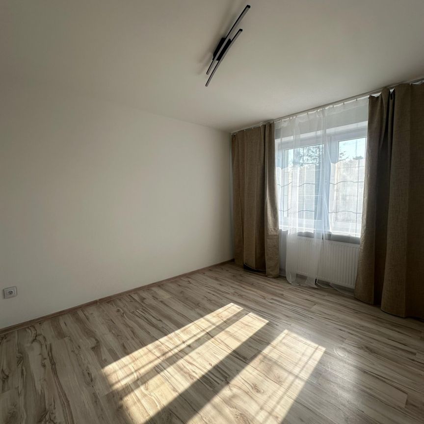 Bezczynszowe mieszkanie w domku + 50 m tarasu - Фото 1