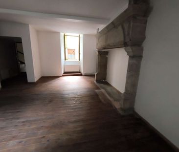 Location Appartement 4 pièces 70m² TULLE 19000 - Photo 3