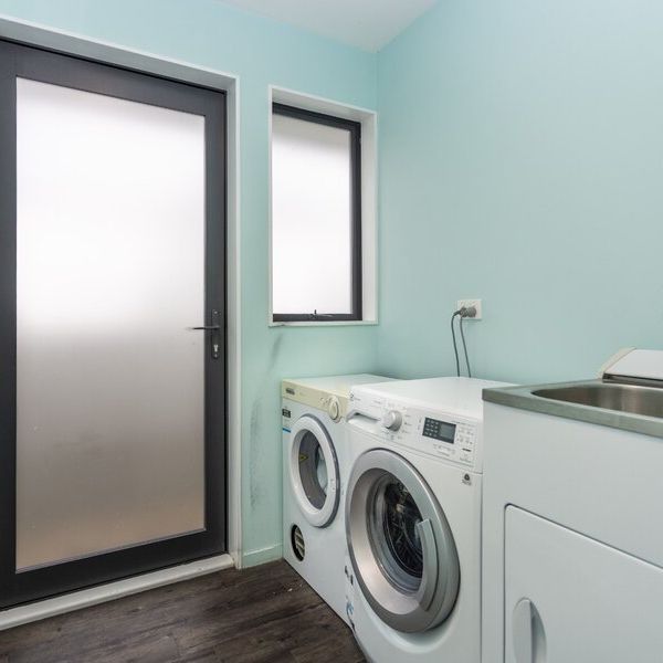 Lovely three bedroom family home in quiet location! - Photo 1