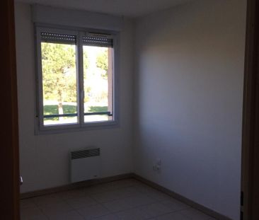 location Appartement T2 DE 42.52m² À CASTELNAU D'ESTRETEFONDS - Photo 4