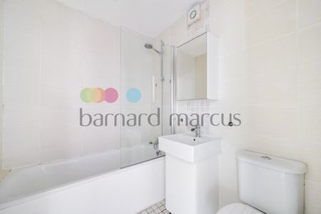 Stanley Road - Photo 4