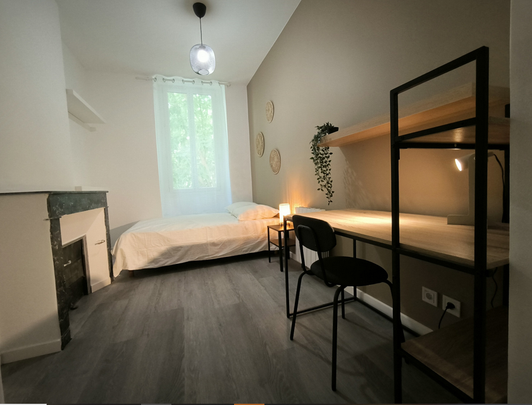 T4 en COLOCATION à Toulon / Honoraires location offerts - Photo 1