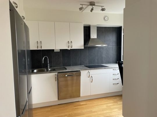 Prins Carlsgatan, Höganäs - Photo 1