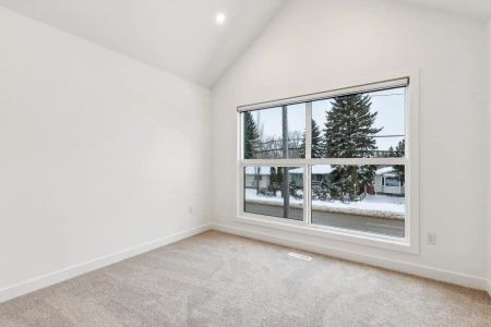 Glenora 2 4 Plex — 2 bedroom 2.5 bathrooms - Photo 2