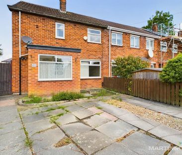 3 bedroom end of terrace house to rent - Photo 1