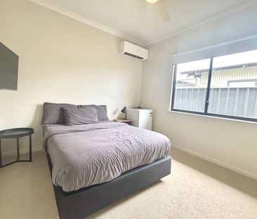 3x2 Kallama - Fully Furnished - Photo 4