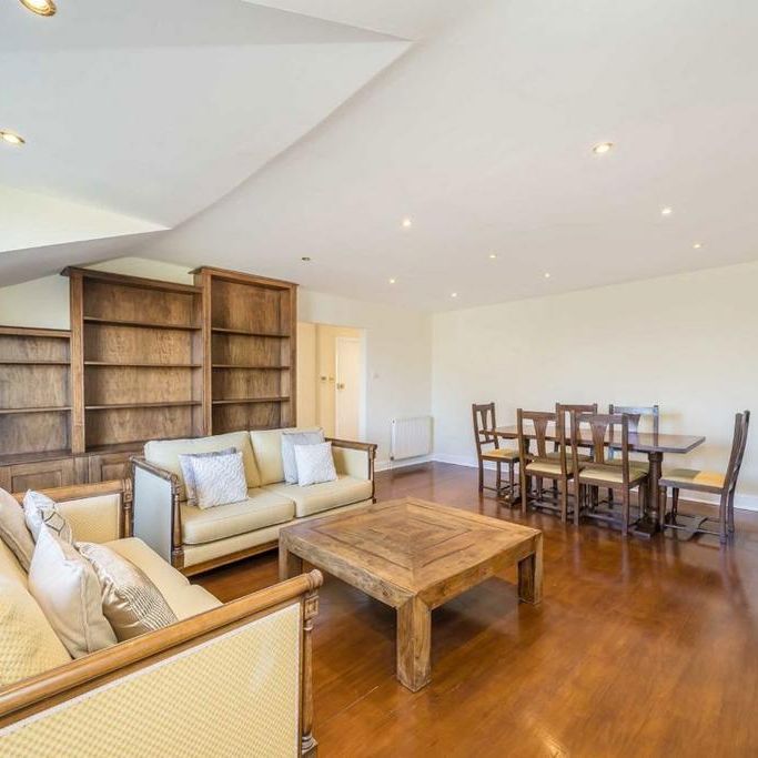 2 bedroom flat to rent - Photo 1