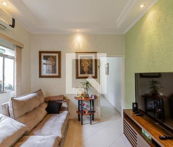 Casa para alugar com 160m², 5 quartos e 2 vagas - Foto 2