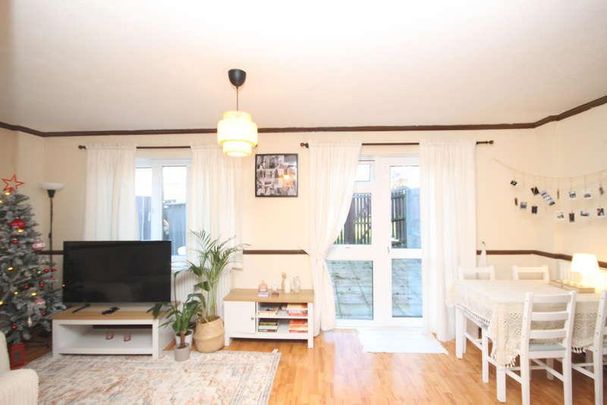 Mandela Close, Willesden, London, NW10 - Photo 1