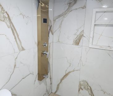 For Lease - 1056 Suddard Avenue, Oshawa, Ontario - Photo 3