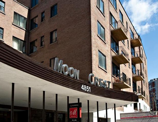 4851 Ch. de la Côte St Luc - Photo 1