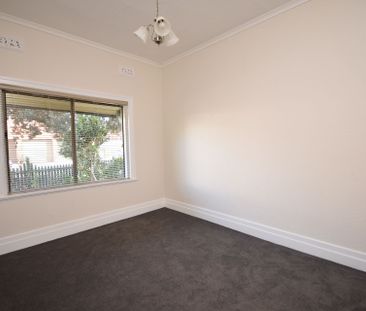 2 Lytton Street, Elwood. - Photo 2