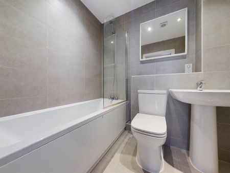 1 bedroom flat to rent - Photo 3