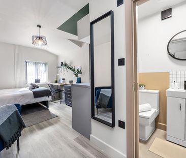 Room in a Shared House, Carmichael Road, SE25 - Photo 1