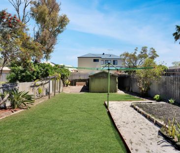 Coastal living. - Photo 4