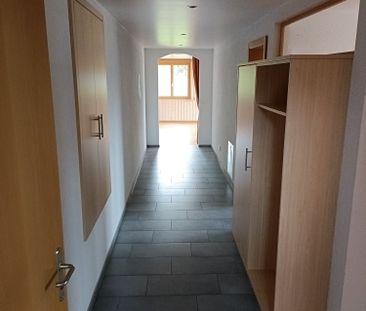 lichtdurchflutete 3.5-Zimmer-Wohnung mit Balkon und schöner Aussich... - Photo 5