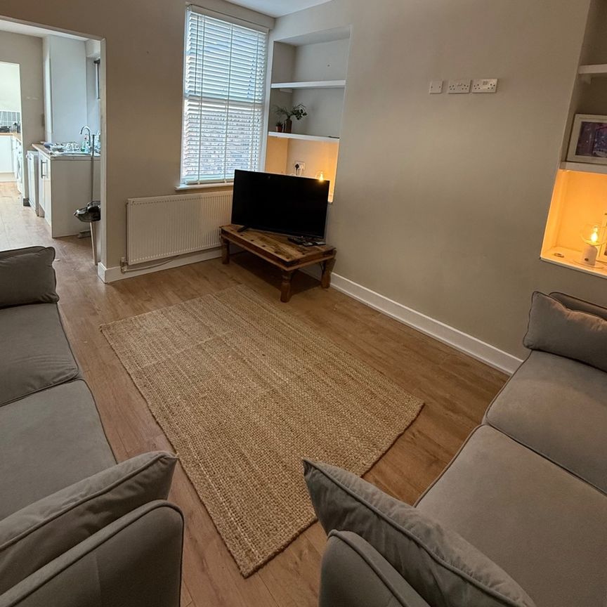 Room in a Shared House, Wavertree, L15 - Photo 1