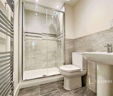 Rochester House, Bretton Green, Peterborough, PE3 - Photo 5