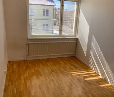 Drottninggatan, Motala - Photo 5