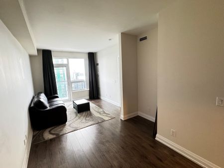 For Lease - 2 Anndale Drive Unit# 3101, Toronto, Ontario - Photo 5