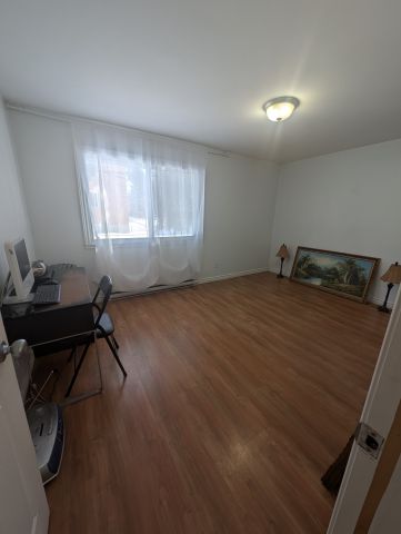 Condo for rent, Montréal (Saint-Laurent) - Photo 5