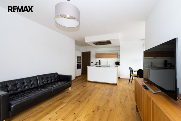 Pronájem bytu 3+kk 82 m² - Photo 1