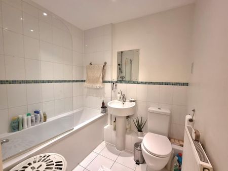 1 bedroom flat to rent - Photo 5