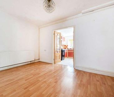 Muirfield Close, Watford, Hertfordshire, WD19 - Photo 3