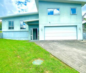 Four Bedroom Home - Great Location! - Photo 3