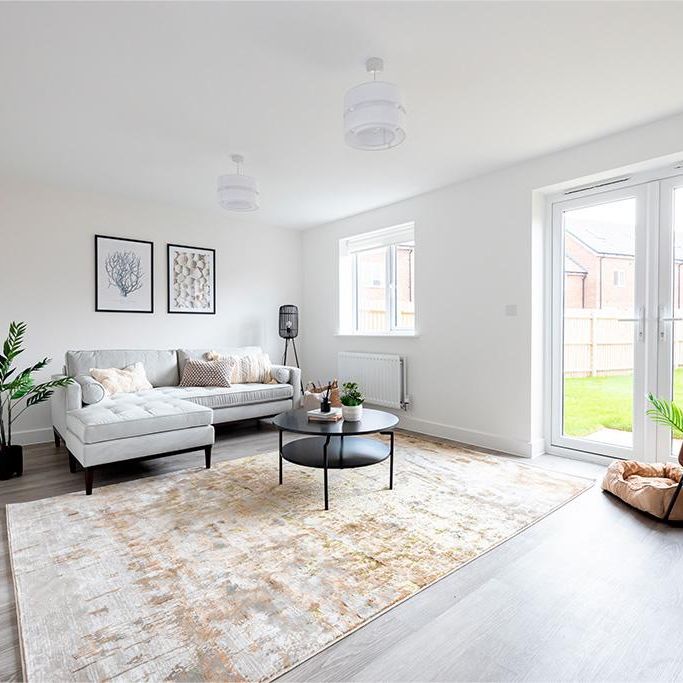3 bedroom semi-detached house to rent - Photo 1