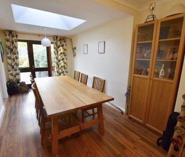 Broad Lane, Coventry -EXTENDED TRADITIONAL SEMI - LARGE GARDEN WITH... - Photo 5
