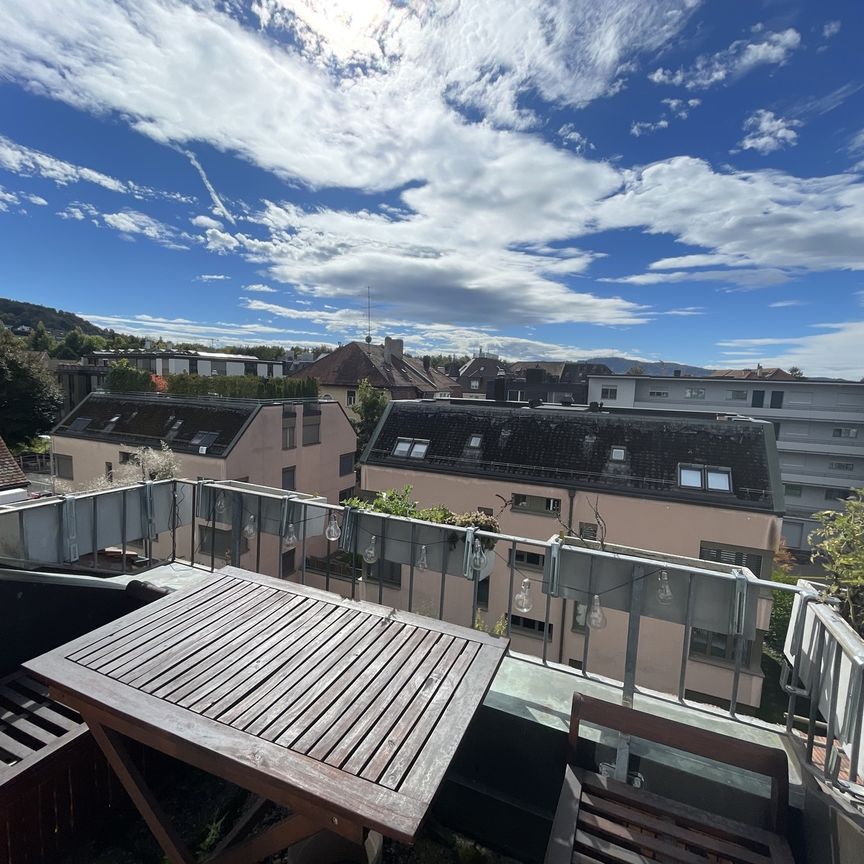 APPARTEMENT 3 PIÈCES MAISONNETTE À ZURICH - KREIS 11 OERLIKON, MEUBLÉ, TEMPORAIRE - Foto 1
