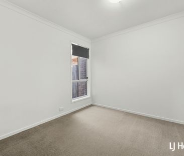 108 Hollows Circuit, Macgregor ACT, Belconnen - Photo 5