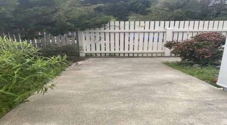 Charming Wadestown 3BR Home w/ Garden - Photo 5