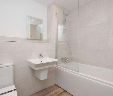 Johanna House, Mulberry Park, Bath, BA2 - Photo 1