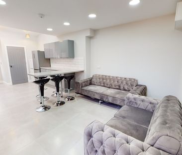 1 Holly Grove Selly Oak - Photo 2