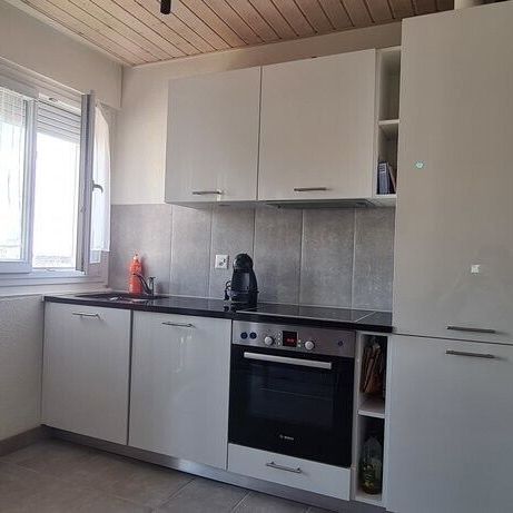 Within walking distance of amenities - Foto 1