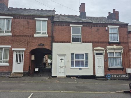 3 bedroom terraced house to rent - Photo 4