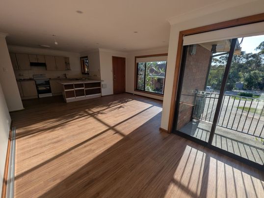 Neat Villa in a Quiet Complex - Photo 1