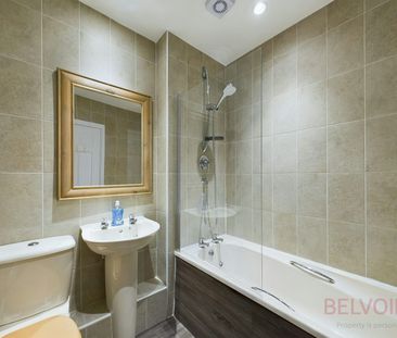 Terraced House to rent on - Photo 3