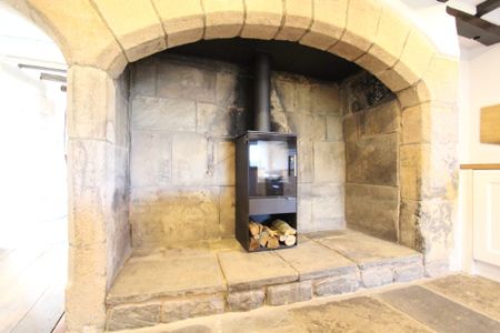 Fanshaw Gate Lane, Holmesfield, S18 - Photo 3