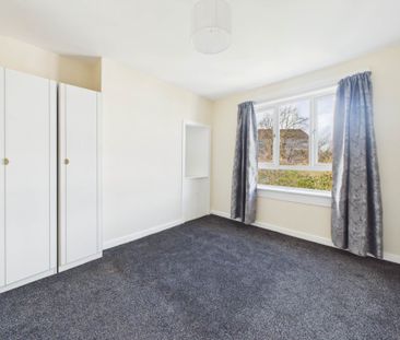 Price £895 pcm - Available Now - Unfurnished - Photo 3