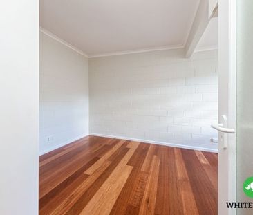 2/44 Kinkora Place, Queanbeyan - Photo 6