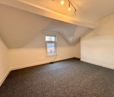 69 Willowbank Gardens, Belfast, BT15 5AJ - Photo 1