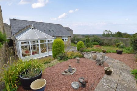 2 bedroom detached bungalow to rent - Photo 3